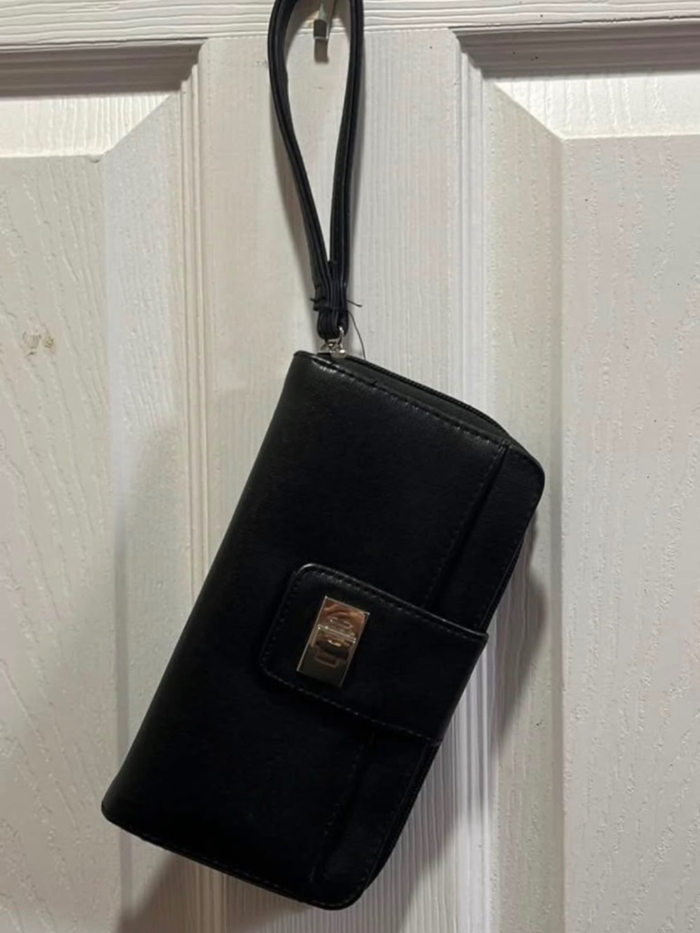 Black wristlet wallet
